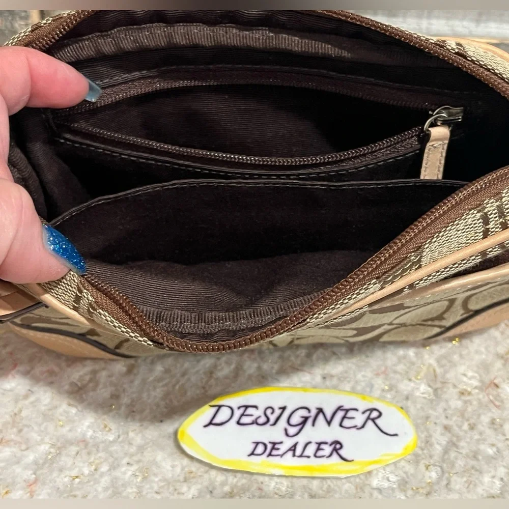 COACH Vintage Signature Canvas Vachetta Leather Trim Belt Bag Mint Cond